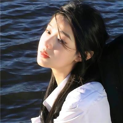 半镜 海报